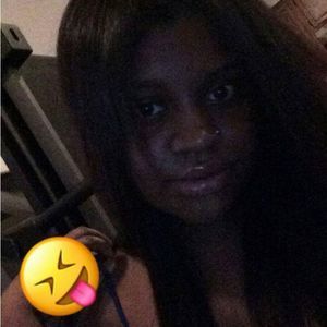 Meet your Posher, Siani